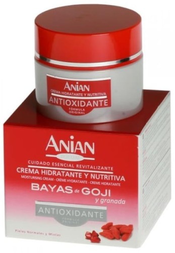 Nawilżający krem do twarzy: owoce goji i granatu