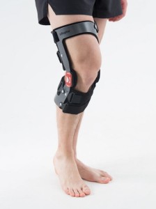 Narciarska orteza kolana RAPTOR/2 SHORT - 4SPORT