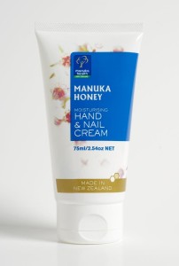 Krem nawilżający do rąk i paznokci z Miodem Manuka MGO™ 250+ (75ml) - MANUKA HEALTH
