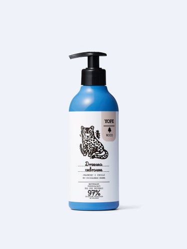 Naturalny_żel_pod_prysznic_Drzewo_cedrowe_jałowiec_i_chilli-YOPE.jpg