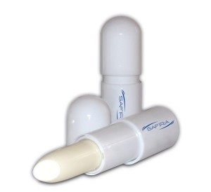 Kredka ochronna do ust z filtrem UV - SAFIRA